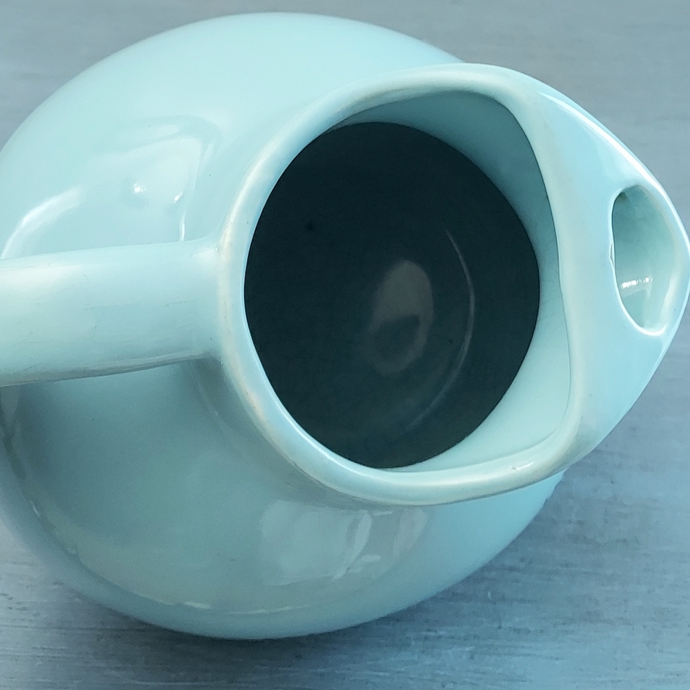 Blue Tulip Ball Pitcher - Picture 8 of 9
